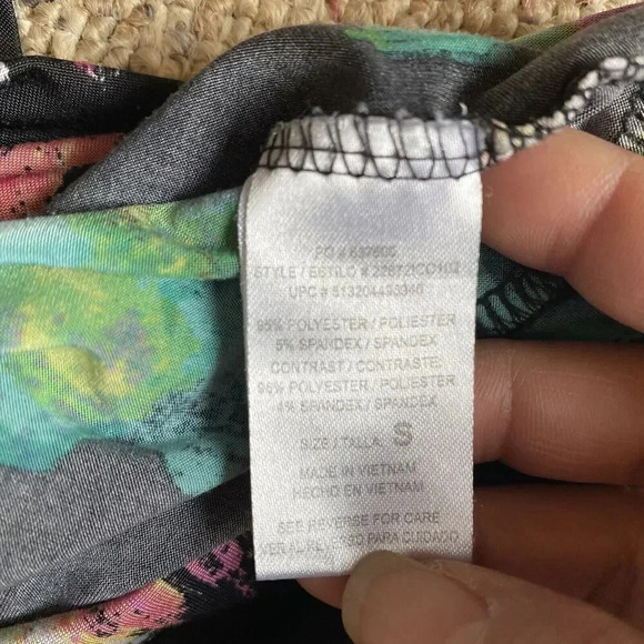 Heart Soul Artsy Abstract Floral Beach Summer Vacation Casual Top Blouse Women S - Picture 4 of 7